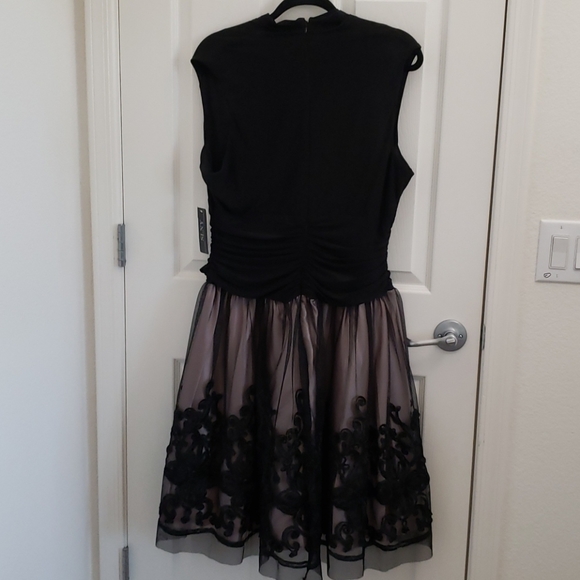 SL Fashions Cocktail Dress - Picture 5 of 6